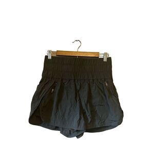 Automet‎ shorts size medium black
